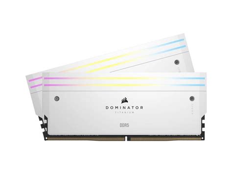 Corsair DOMINATOR TITANIUM 32GB (2 x 16GB) DDR5 7200 CL34-44-44-96 1.45V Intel XMP - WHITE