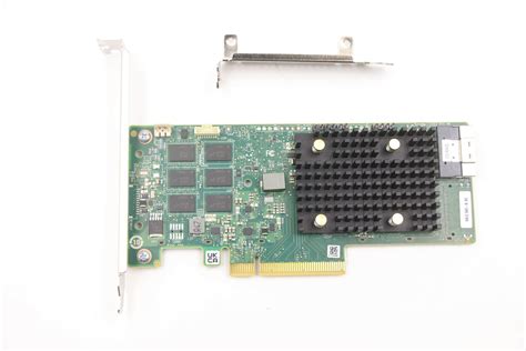 Lenovo ISG ThinkSystem RAID 940-8i 4GB Flash PCIe Gen4 12Gb Adapter